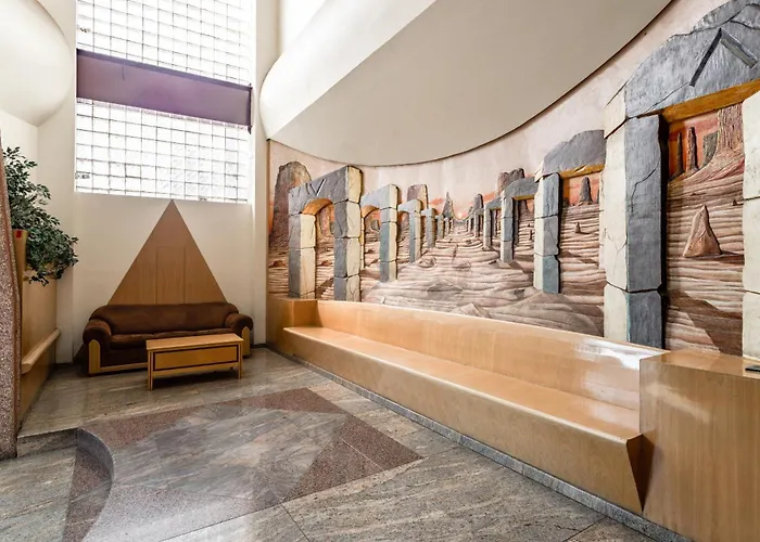 Capital O Andrade, Hotel 4*